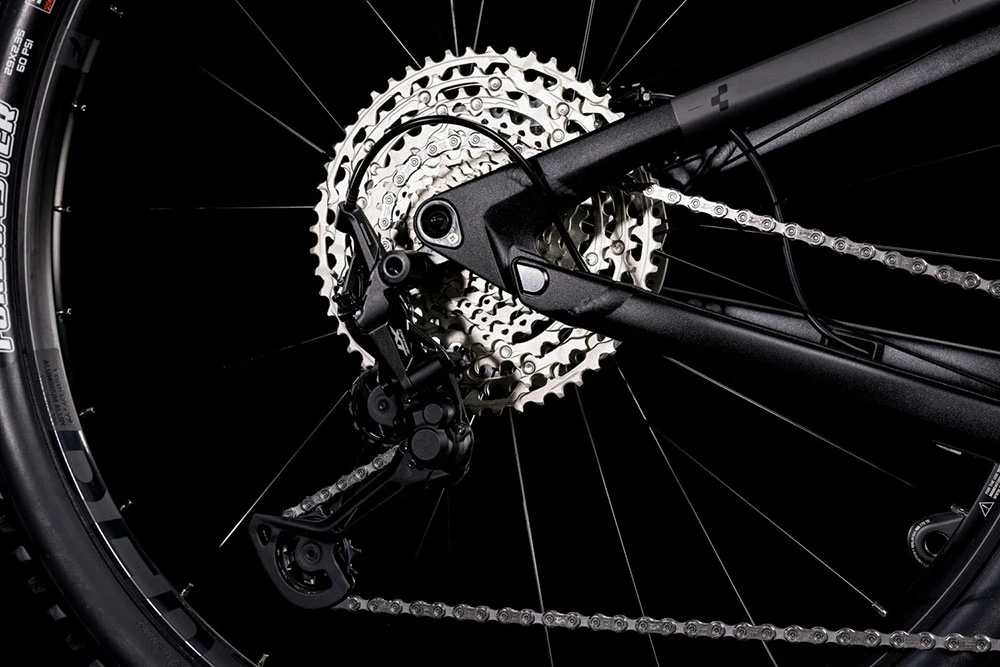 Cube Stereo 120 Race Black Anodized 7 Cube Stereo 120 Race Black Anodized – Image 5