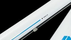 Cube Acid 200 Disc Allroad White´n´blue -Vélo Boutique de vente Acid 200 Disc Allroad white n blue 622250 4