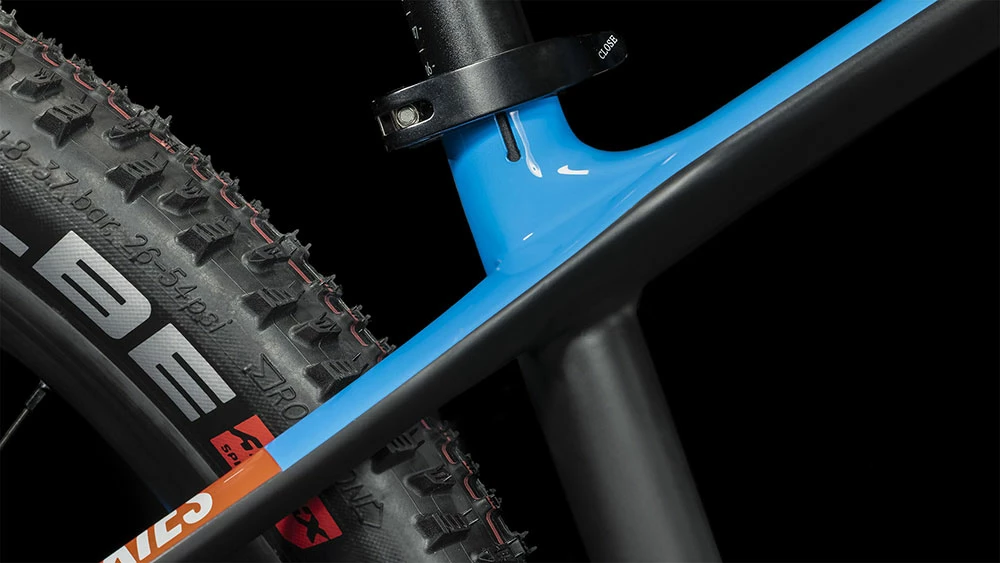 Cube Elite C:62 SLX Rookie Carbon´n´blue´n´red 8 Cube Elite C:62 SLX Rookie Carbon´n´blue´n´red – Image 6