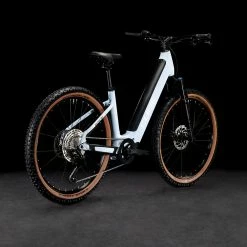 Cube Reaction Hybrid Pro 500 Easy Entry Flashwhite´n´black 9 Cube Reaction Hybrid Pro 500 Easy Entry Flashwhite´n´black -Vélo Boutique de vente CUBE Reaction Hybrid Pro 500 Easy Entry flashwhite n black 634111 2