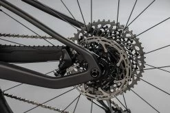 Santa Cruz Blur CC X01 AXS RSV -Vélo Boutique de vente MY22 blur details 014