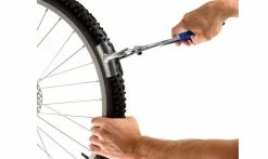 Outil Pour "Placer" Pneus Park Tool PTS-1 -Vélo Boutique de vente Park Tool PTS 1 2 1235x735