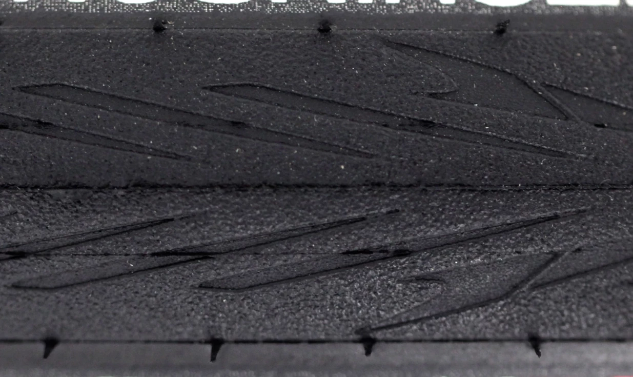 Pneu Hutchinson Fusion 5 All Season - ElevenStorm - Hardskin - Tubeless Ready 6 Pneu Hutchinson Fusion 5 All Season - ElevenStorm - Hardskin - Tubeless Ready – Image 4