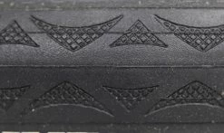 Pneu Hutchinson Intensive 2 - Hardskin - Reinforced -Vélo Boutique de vente Pneu Hutchinson Intensive 2 Reinforced macro 1235x735