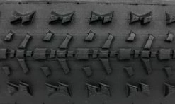 Pneu Hutchinson Skeleton Racing Lab - Race Riposte XC - Hardskin - Tubeless Ready -Vélo Boutique de vente Pneu Hutchinson Skeleton macro 1235x735