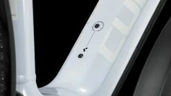 Cube Reaction Hybrid Pro 500 Allroad Flashwhite´n´black -Vélo Boutique de vente Reaction Hybrid Pro 500 Allroad flashwhite n black 634161 4