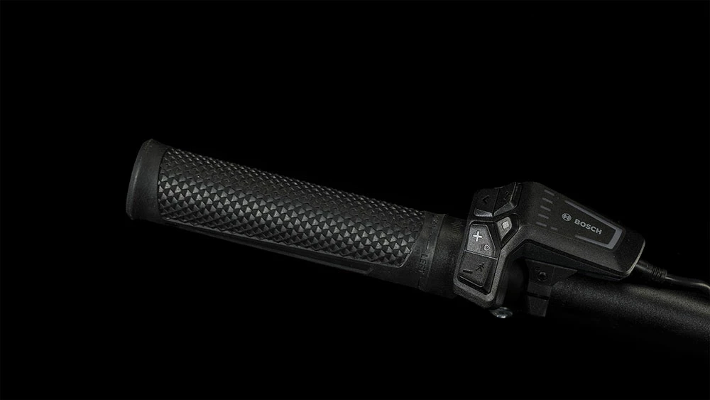 Cube Reaction Hybrid Pro 500 Flashwhite´n´black 7 Cube Reaction Hybrid Pro 500 Flashwhite´n´black – Image 5