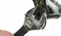 Outil Pour Boîtier Type Shimano Hollowtech II Var BP-99900-C -Vélo Boutique de vente VAR BP 99900 2 1235x735