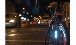 Feux Vélo Avant Et Arrière Knog Plus 40 Et 20 Lumens -Vélo Boutique de vente feu avant velo plus knog 1235x735