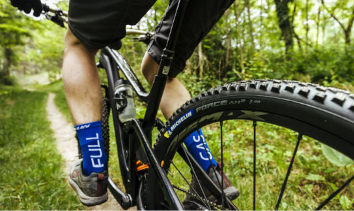 Pneu VTT Michelin Force AM2 – Gum-X – Trail Shield – Tubeless Ready 7 Pneu VTT Michelin Force AM2 – Gum-X – Trail Shield – Tubeless Ready – Image 5