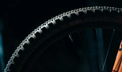 Pneu Hutchinson Kraken Racing Lab - Race Ripost XC - Hardskin - Tubeless Ready 16 Pneu Hutchinson Kraken Racing Lab - Race Ripost XC - Hardskin - Tubeless Ready -Vélo Boutique de vente pneu xc hutchinson kraken hardskin profil 1235x735