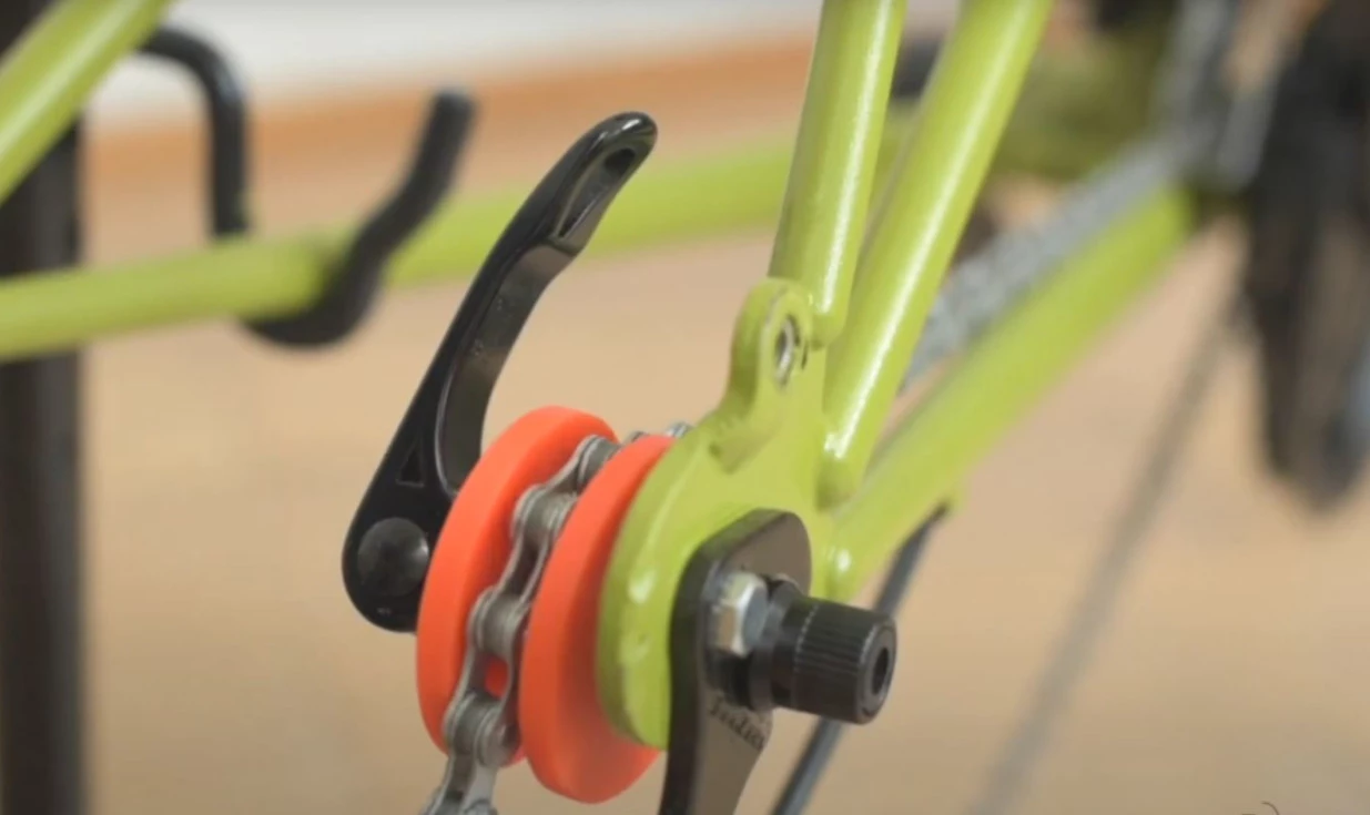 Lecyclo Repose Chaine Vélo 4 Lecyclo Repose Chaine Vélo – Image 2